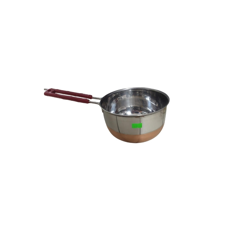 Stainless steel saucepan with a copper bottom